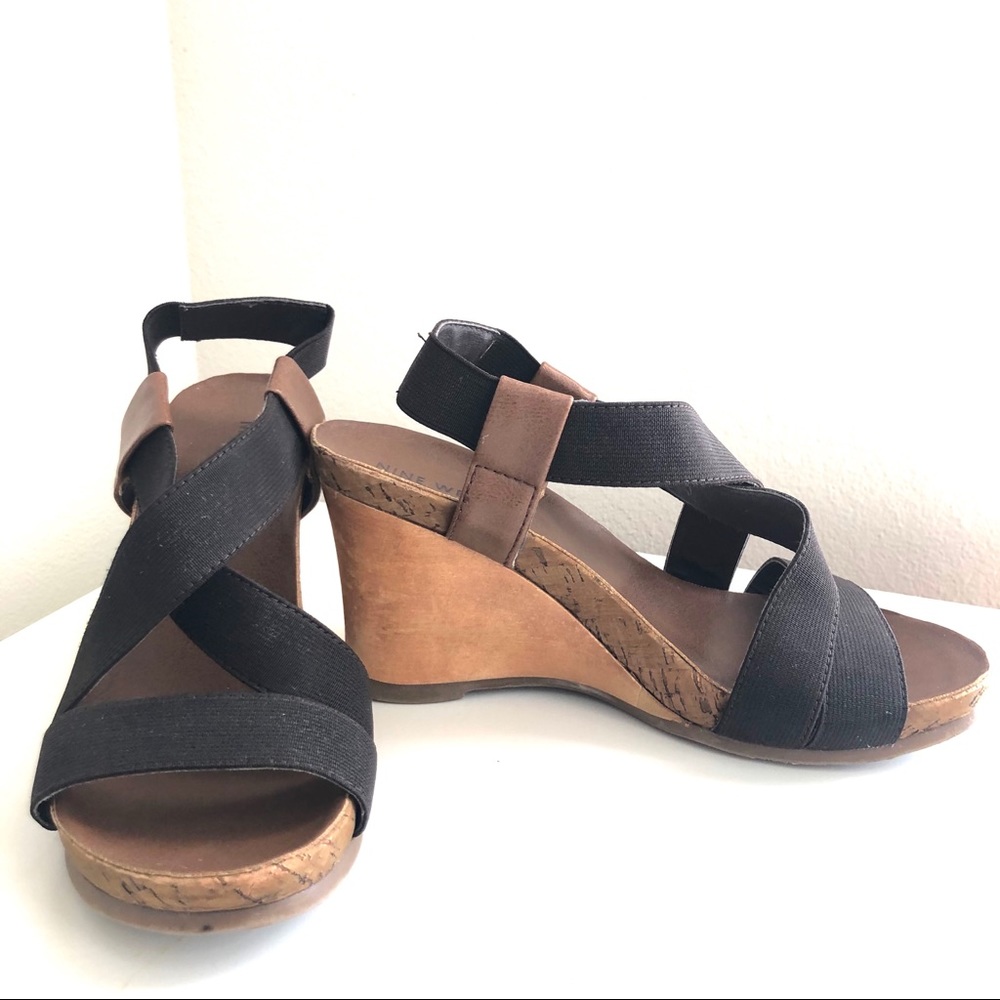 Women’s shoes